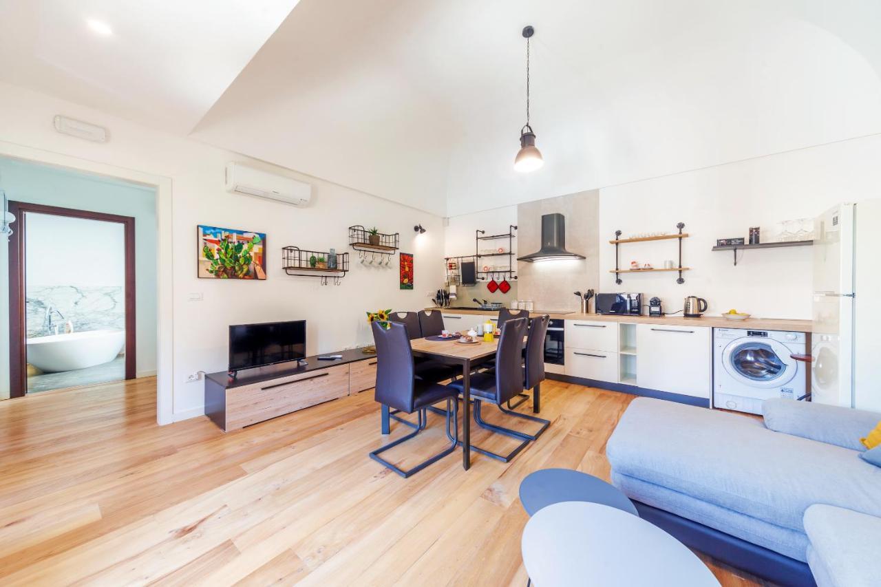 Vakalu-Piazza Duomo Charming Apartment Siraküza Dış mekan fotoğraf