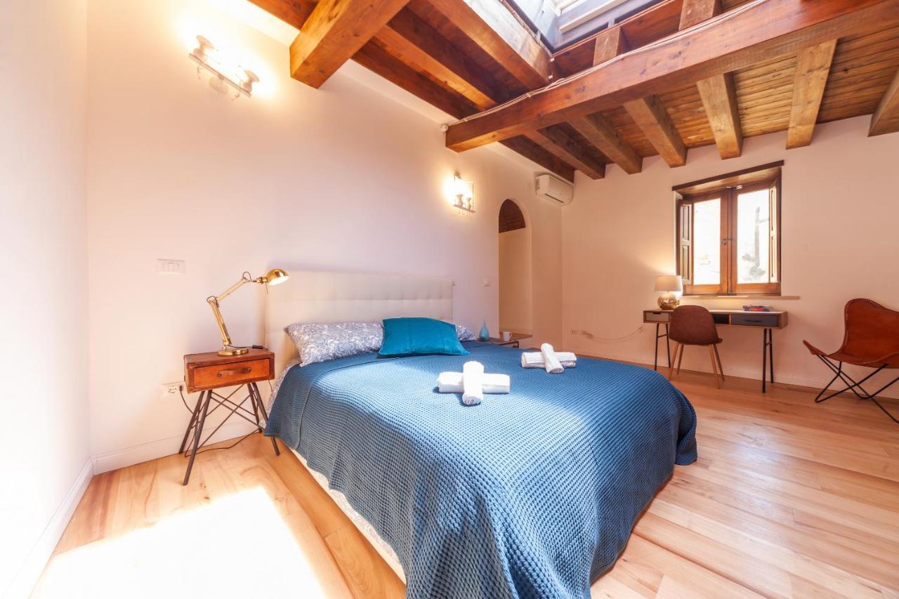Vakalu-Piazza Duomo Charming Apartment Siraküza Dış mekan fotoğraf